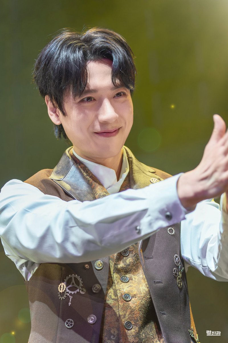 260103D 은하철도의 밤
커튼콜

캄파넬라 #윤승우