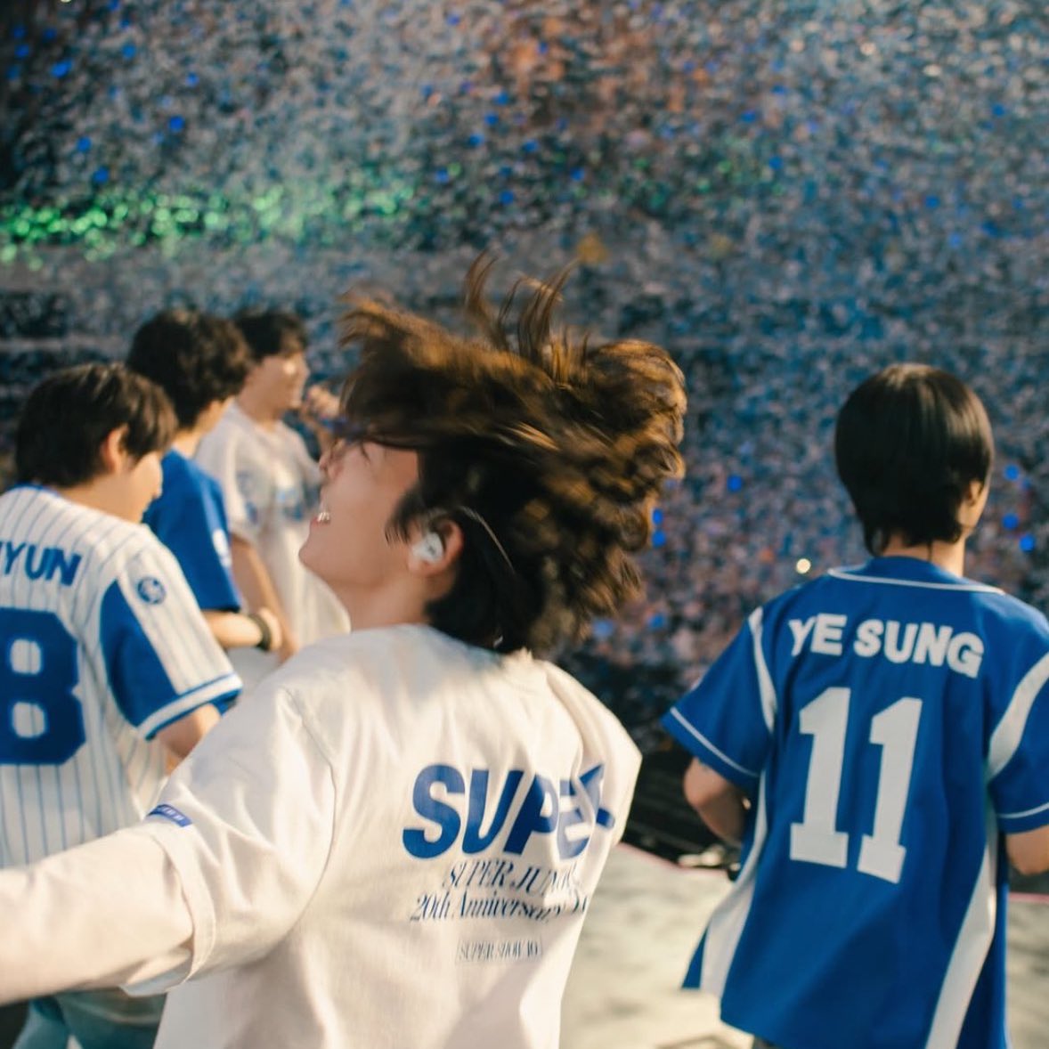 mar 🦕; tweet media