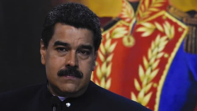 BFMTV's tweet photo. 🔴 EN DIRECT
Capture de Nicolás Maduro: la Chine appelle les Etats-Unis à "libérer immédiatement" le président du Venezuela https://t.co/7sdE1lVPx7 https://t.co/BOiau3TPlQ