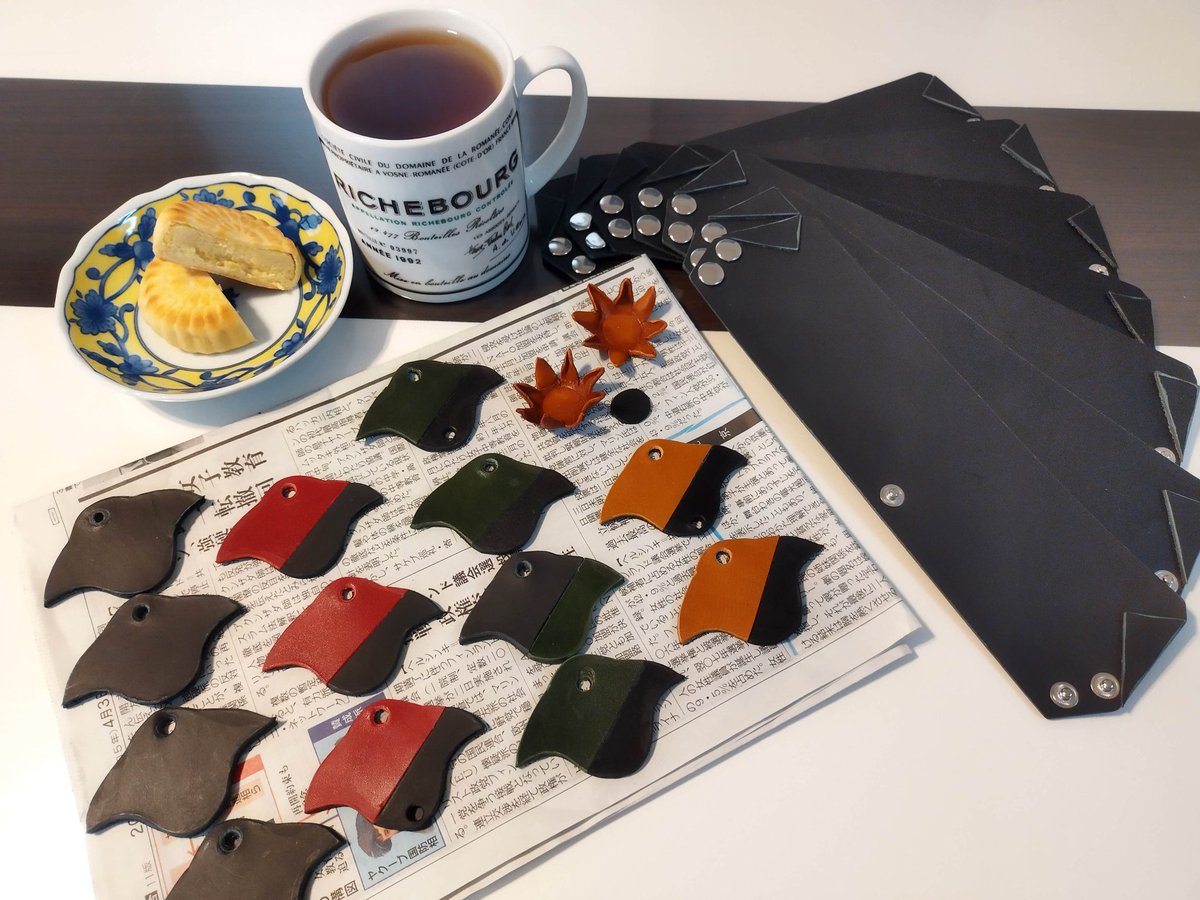 Berliner工房、年始の進捗⚒️

沢山は作れませんが。
手を掛け暇を掛け、一つずつ大事に作っていると。
愛着が湧いてきますね。

皆さんの手に取って頂ける瞬間をイメージしながら、取り組んでいます💪🔥