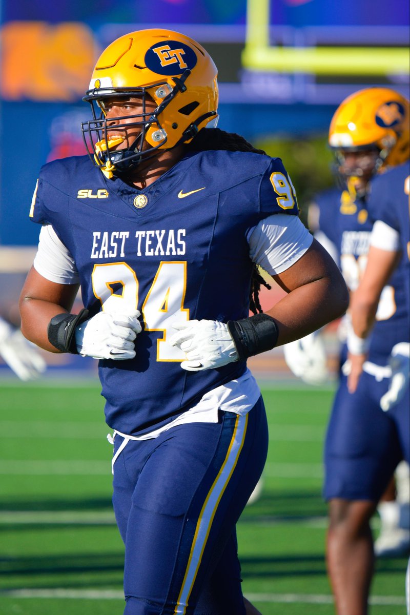 Robert Graves Jr tweet media