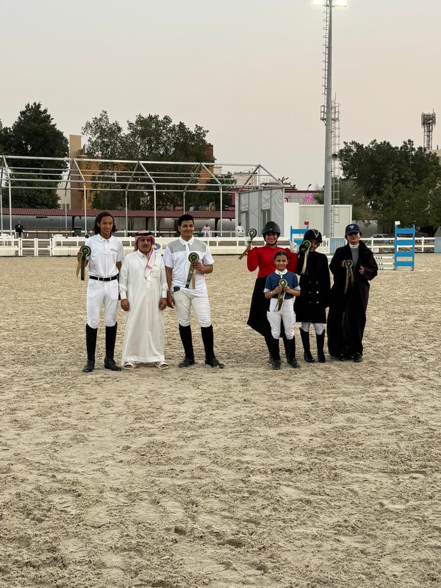 المركز الأول مكرر 🥇🔥
فارسنا بدر الحازمي يعتلي القمة بجدارة
أداء قوي وحضور يفرض نفسه 🏇🐎

#مهرجان_الفروسية_الرياضي
<a href="/asfgovsa/">صندوق دعم الجمعيات</a>