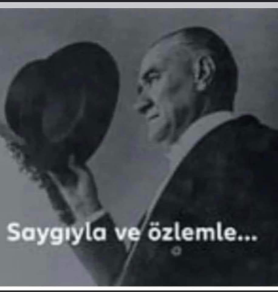 ATAMIZIN DOĞUM GÜNÜ.
4 OCAK 1881
18 Ekim 1922 tarihinde hazırlanan nüfus kayıt belgesinde 4 Ocak 1881 Salı günü doğan Atatürk, “Orta boylu mavi gözlü buğday tenli alamet-i farika tam” olarak ifade edilmektedir. Eski Anıtkabir Müze Komutanı, Hacettepe Üniversitesi Tarih Bölümü