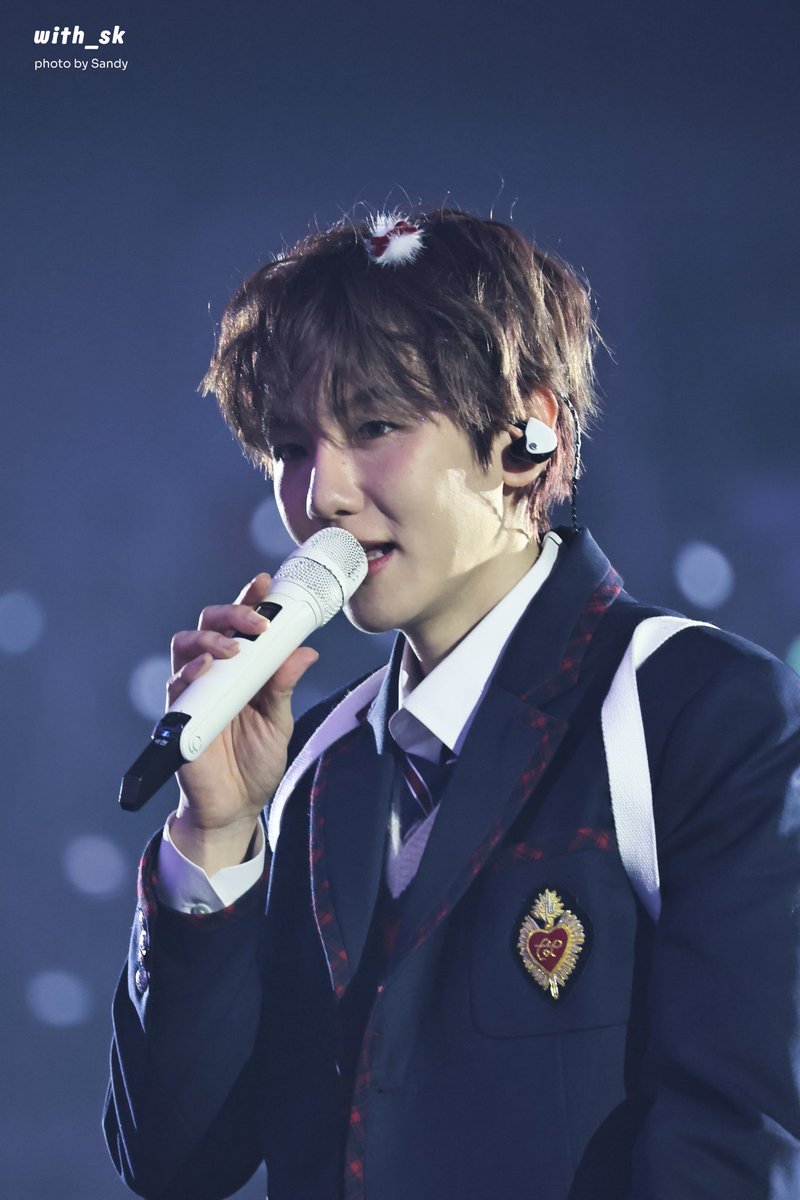 260104 Reverie [dot]D3 🥺🫶🏻

#백현 #BAEKHYUN #ベッキョン
<a href="/B_hundred_Hyun/">Baekhyun_EXO</a>