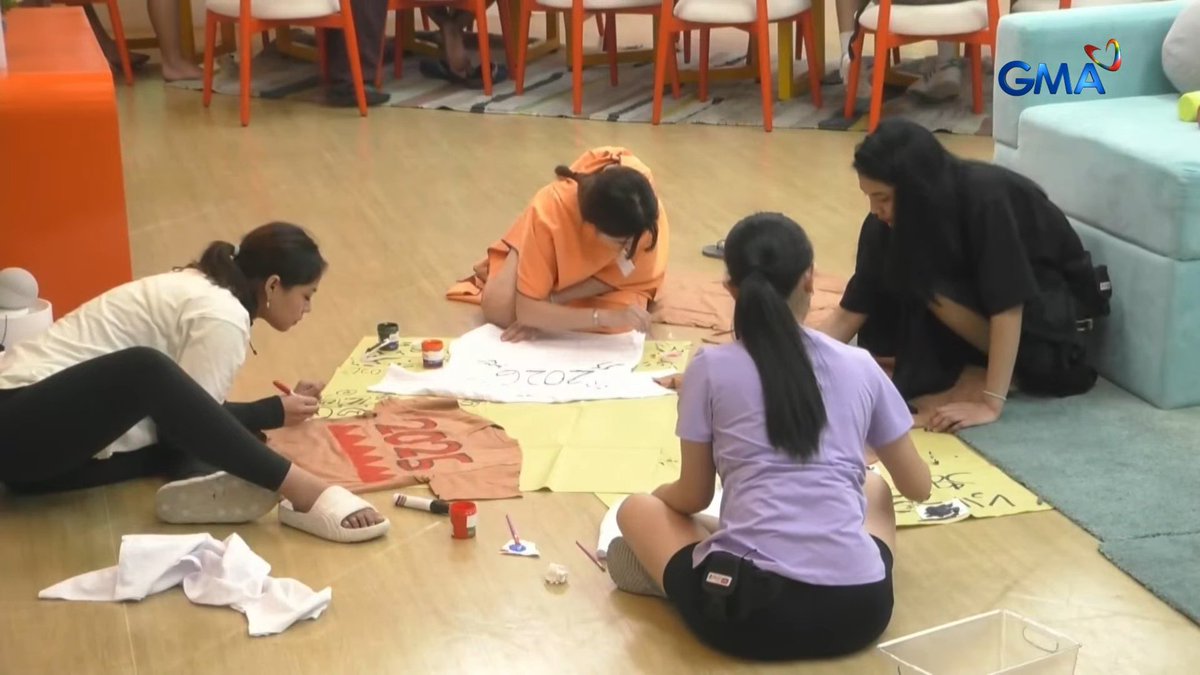 czuwiee's tweet image. ang clap girls ko :&amp;lt;