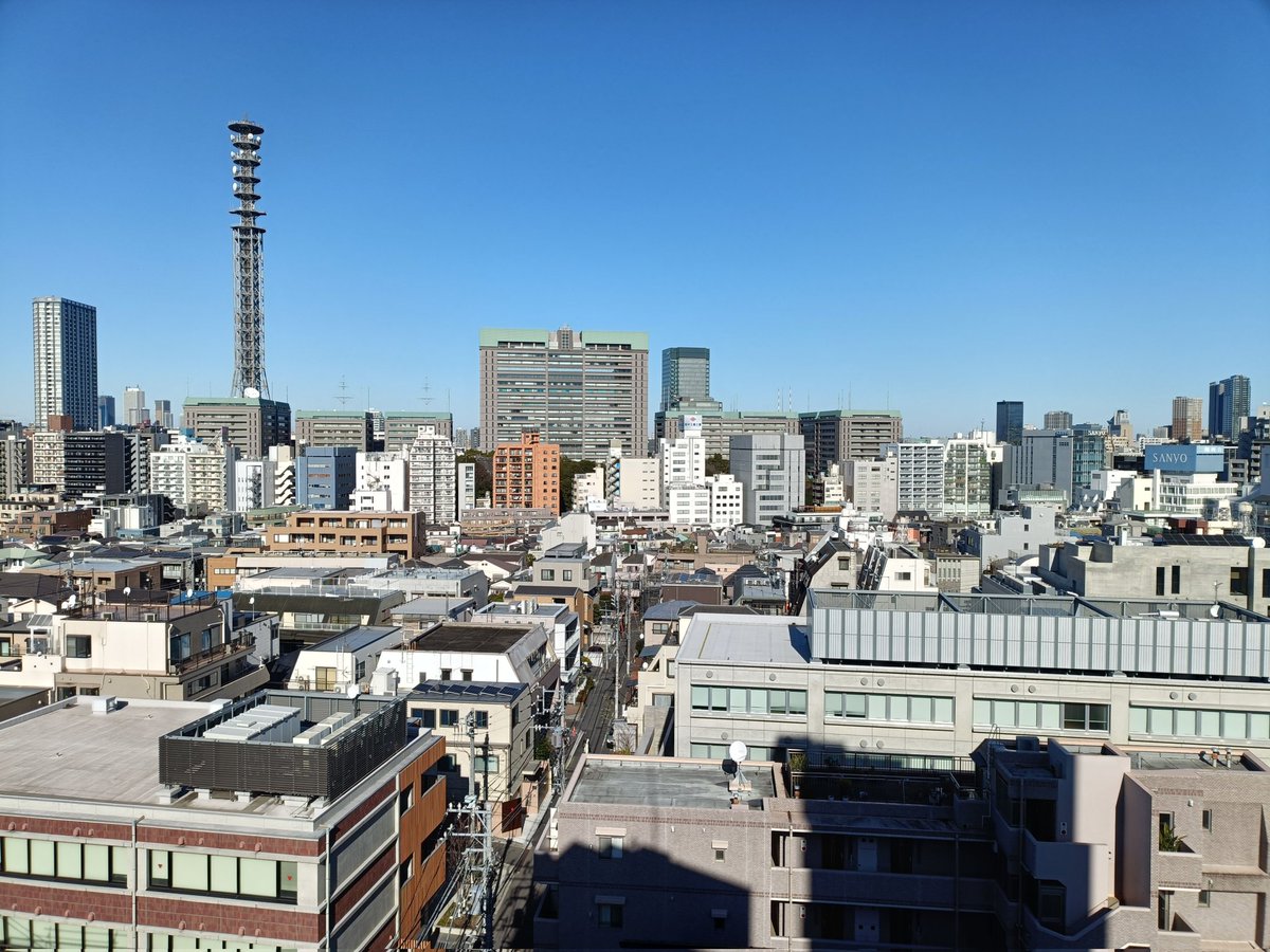 今年初のデリバリー。
天気が良くて気持ちいい♪