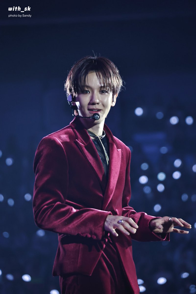 260104 Reverie [dot]D3

#백현 #BAEKHYUN #ベッキョン
<a href="/B_hundred_Hyun/">Baekhyun_EXO</a>