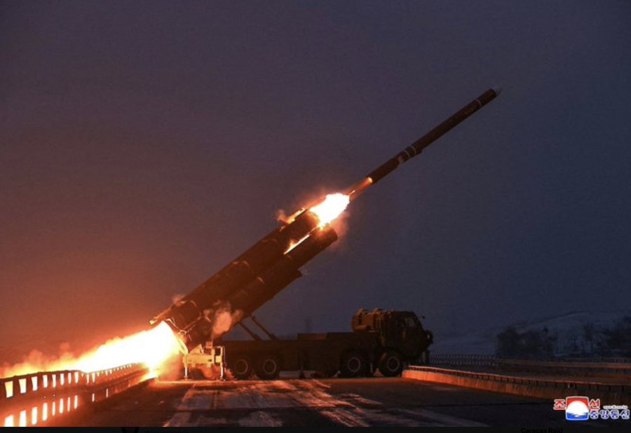 BERITA TERKINI: Dampak besar dari tindakan Trump di Venezuela telah mulai terasa:

- Korea Utara baru saja menembakkan dua rudal balistik ke Laut Jepang.

- China meningkatkan aktivitas militer di sekitar Taiwan dan melakukan latihan yang lebih agresif.

- Banyak pemimpin dunia