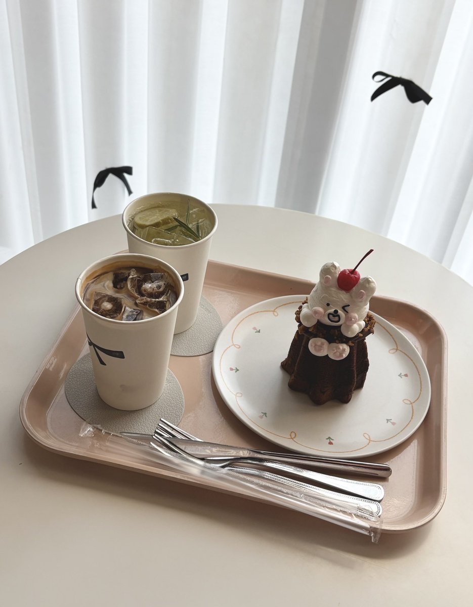 onqrstu's tweet image. (❁´◡`❁)