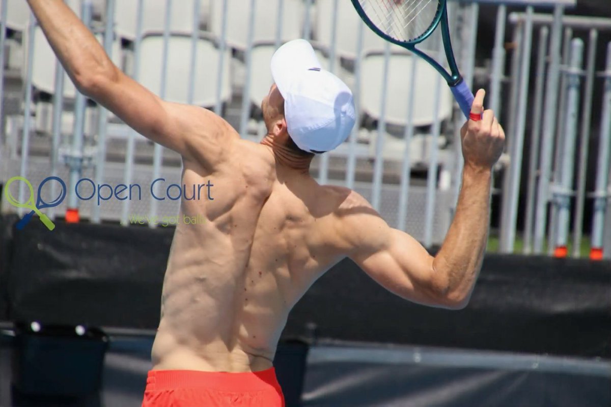 tennis_inmyhead's tweet image. Hubert Hurkacz practice in Sydney pt1 🤩
📸 opencourt.ca