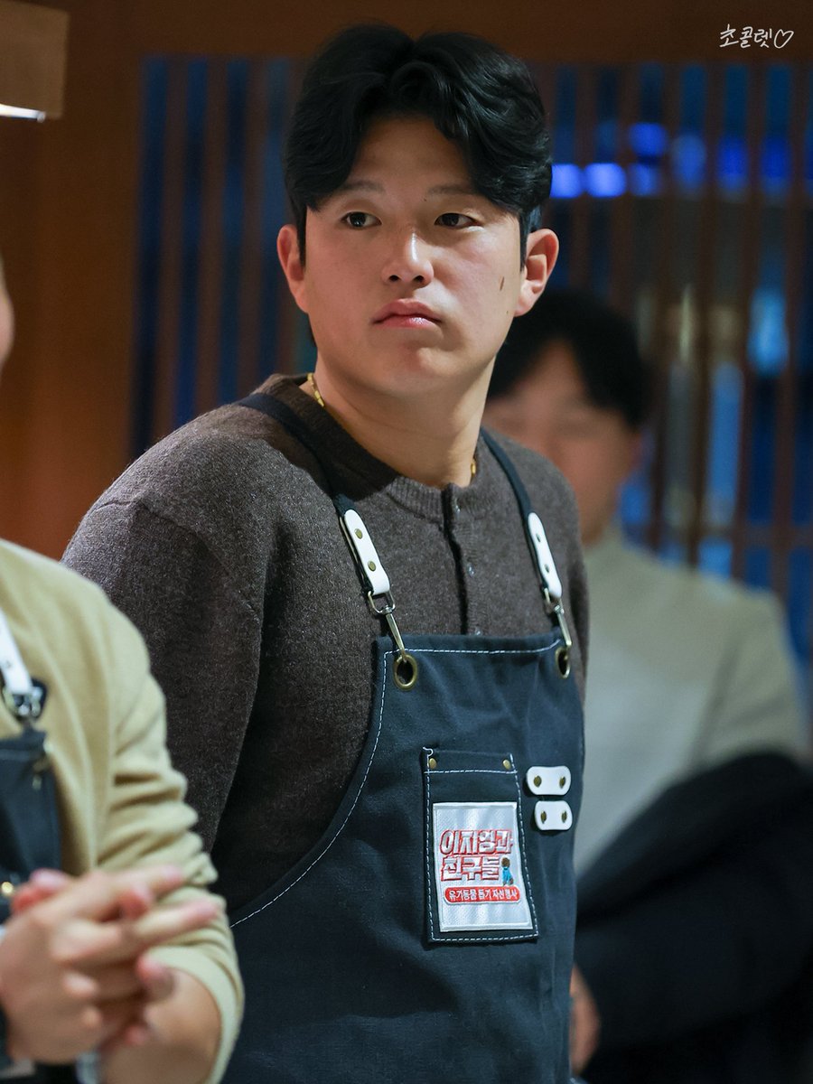cho_c_olate_'s tweet photo. 260102 자선카페

#조형우 https://t.co/65I6BtNR2a