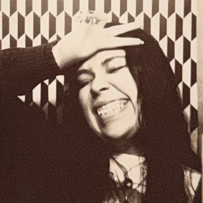 delicateviews's tweet image. #NewProfilePic :P