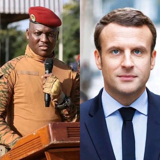 Joe__Bassey's tweet image. While everyone slept last night, amid global focus on the invasion and kidnapping in Venezuela by the United States, Macron and his puppets in Burkina Faso 🇧🇫 plotted a coup against Captain Ibrahim Traoré, which they failed to execute successfully.

Upon hearing of the coup…