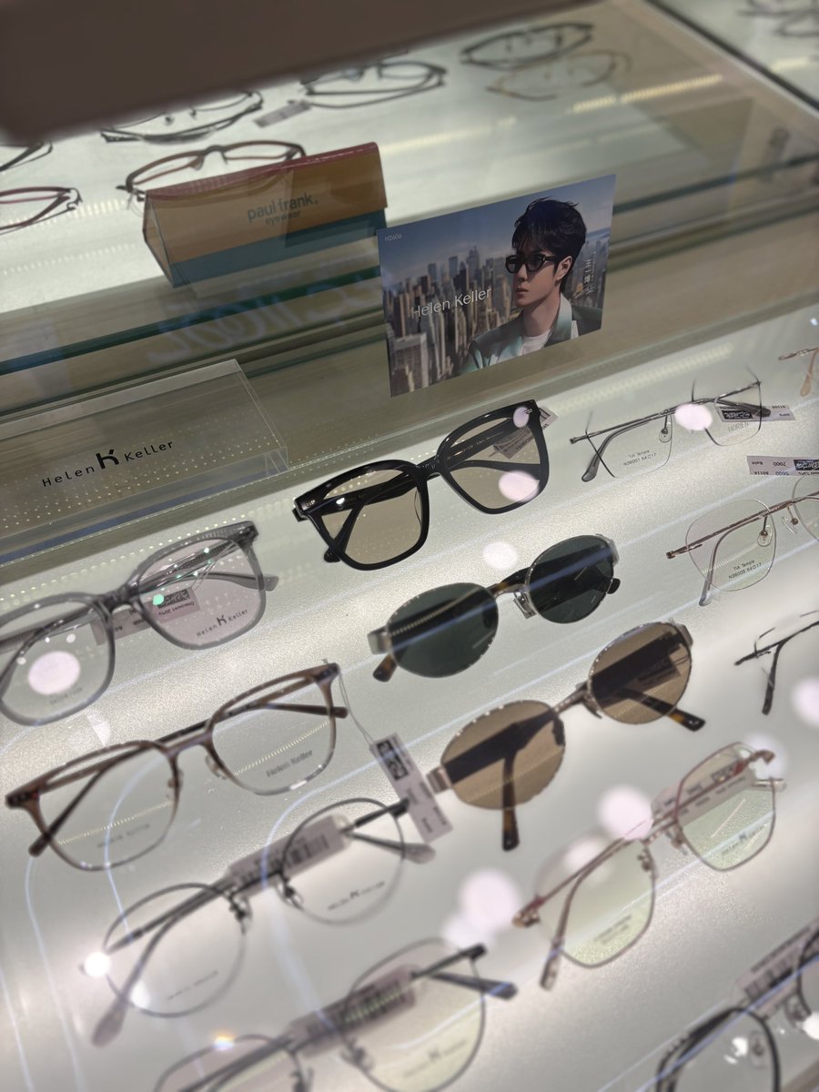 graycloudxx's tweet image. มาซัพพอร์ตสุดหล่อ