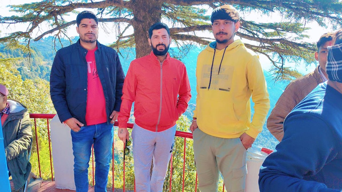 AnkeshAryanRJJP's tweet photo. सरकार बताए—आशुतोष कुमार के भाई आलोक कुमार के हत्यारे अब तक क्यों नहीं पकड़े गए?
क्या झारखण्ड प्रशासन में थोड़ी भी डिग्निटी नहीं है?
@HemantSorenJMM @AshutoshBiharKa @AmitShah
#Justice4AlokKumar https://t.co/TXTKnLFokU