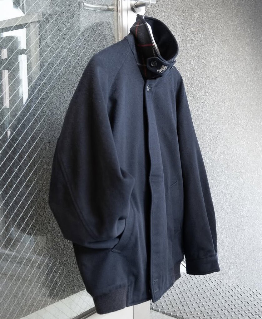 tyome's tweet image. 2025 best buy川◜ᴗ◝川

1.LOEWE カンポローファー
2.burberrys ウールアルパカ ハリントンジャケット
3.pizzicato five ロンT

めっちゃ使った。特にローファーは何にでも合って、そればかりになりそうだった。