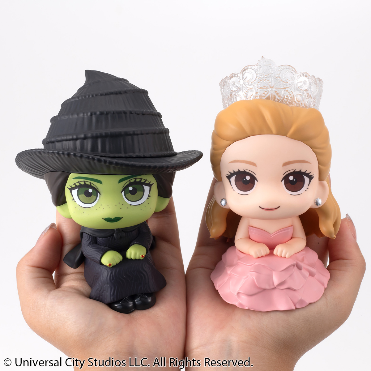 megahouse_tori's tweet image. 【#映画ウィキッド】

˗ˏˋ ご予約受付中！ ˎˊ˗

🪄💚•🩷•✨━━━━
　見上げる見守るフィギュア るかっぷ
　WICKED ウィキッド
　エルファバ
　グリンダ
　　　　━━━━🪄💚•🩷•✨

持ち運びにもちょうどいいサイズ感メガ🐥
お出かけに連れて行ったり、写真を撮ったりしても◎🪄📷