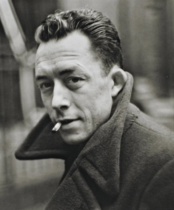 »Mitten im tiefsten Winter wurde mir endlich bewusst, dass in mir ein unbesiegbarer Sommer wohnt.« 

Albert Camus 
gestorben am 4. Januar 1960