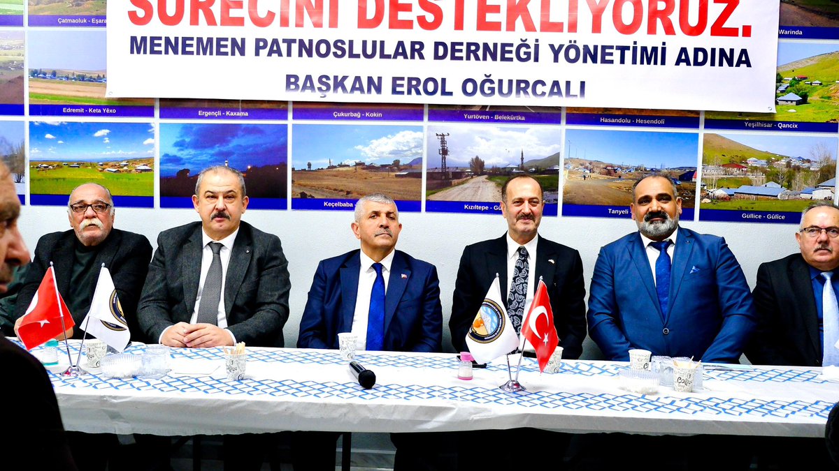 VeyselSahinMhp's tweet photo. Genel Başkanımız Devlet Bahçeli’nin talimatlarıyla düzenlenen“Hayırlı Günler Komşum, Derdin Derdimizdir” sohbetleri kapsamında Genel Sekreter Yardımcımız Tamer Osmanağaoğlu, İl yöneticilerimiz, Menemen ilçe başkanımız ve meclis üyelerimiz ile birlikte Menemen Patnoslular Derneği’ni ziyaret ettik. Terörsüz Türkiye hakkındaki partimizin görüşlerini ifade ettik.

Dernek Başkanı Erol Oğurcalı’ya ve tüm Patnoslu hemşehrilerimize misafirperverlikleri için teşekkür ediyoruz.