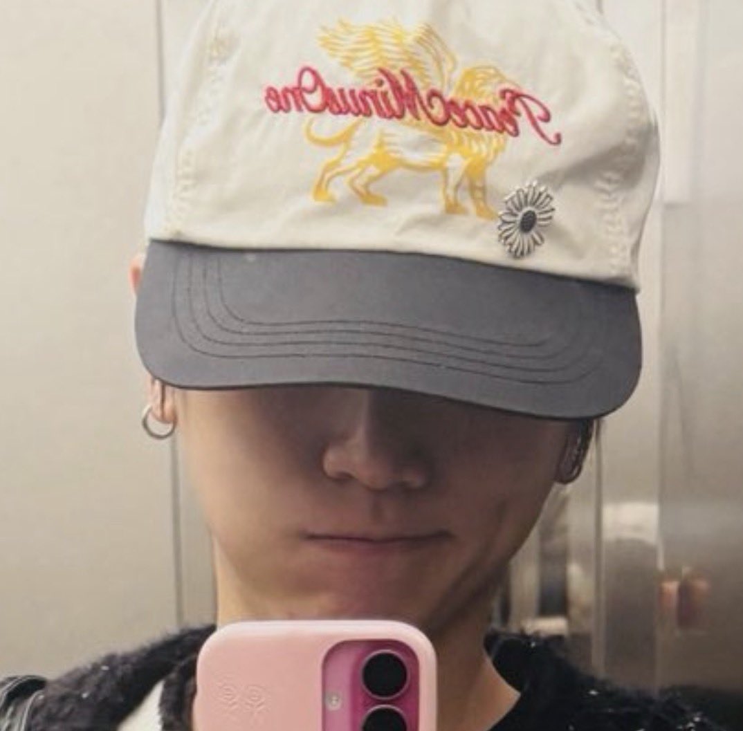 확인결과 
저주머니에는도넛이한가득 들어잇다네요