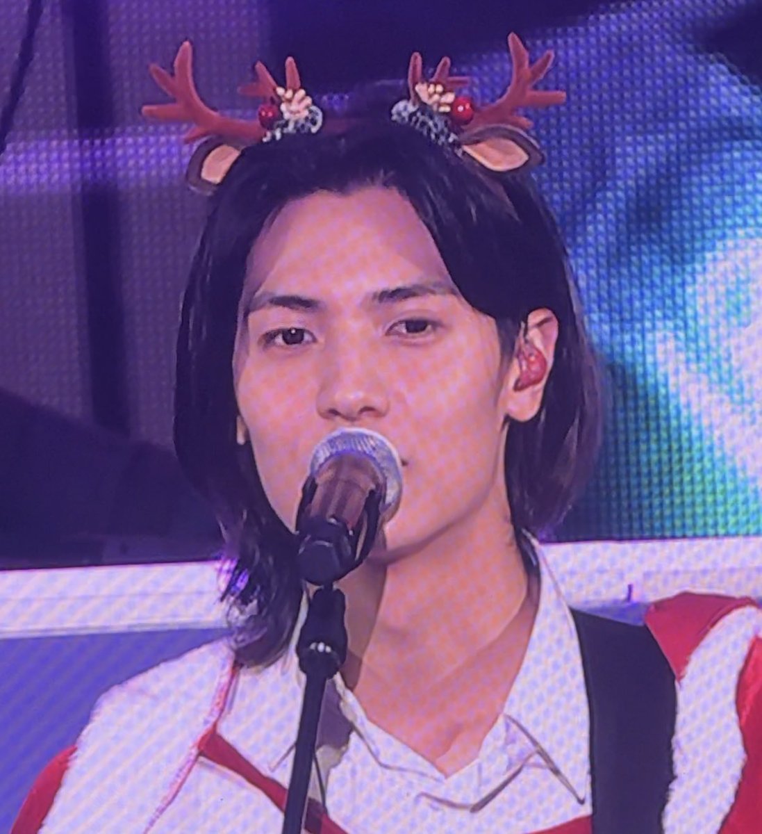 dudu_JJ26's tweet image. 내산타 존나예쁘다 ㅅㅂ