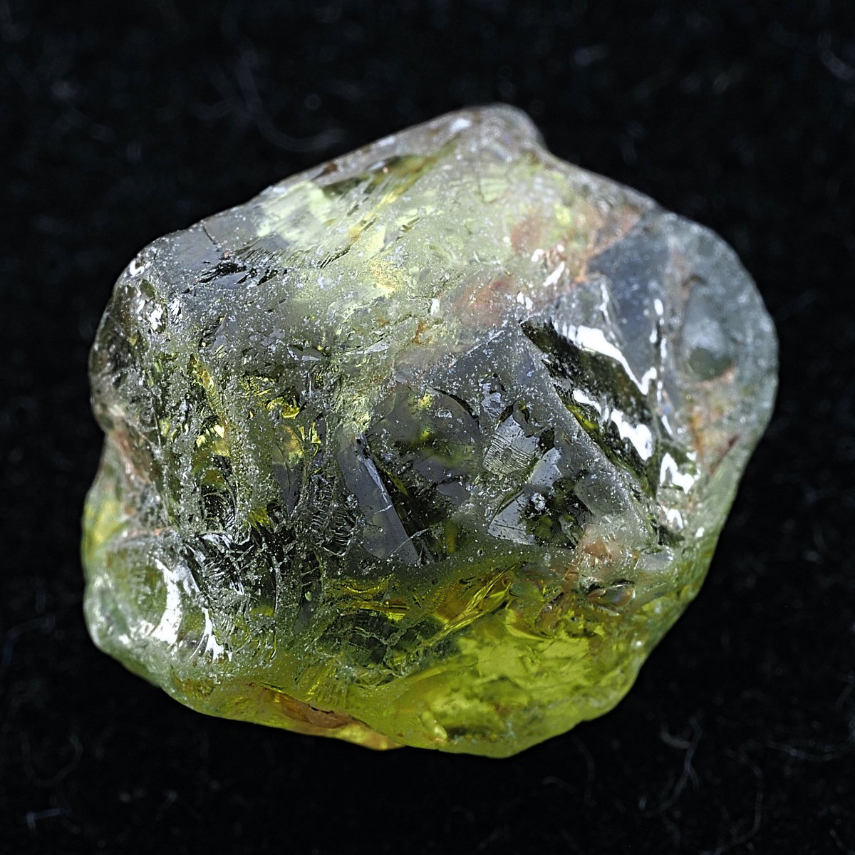 2026年、初！
🛍福袋大感謝＆中山金杯的中🎯記念プレキャン
現在11連続的中です！

<a href="/OneLoose1/">One Loose</a> をフォロー
リポストいいね

いつもと少し趣向を変えて、
「ドラバイト(トルマリン)原石 Landanai,Tanzania」
を、1名様に🎁
まるでグリーニッシュイエローの炎が燃え盛っているようです！

1/6まで！