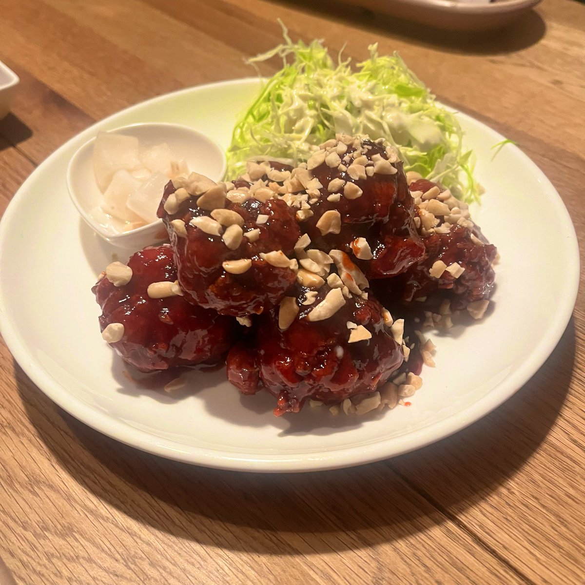 mie13chi's tweet photo. #忘年会 #韓国料理 #ビール 

今年もよろしくお願いします✨ https://t.co/mW9ZuuNOQT