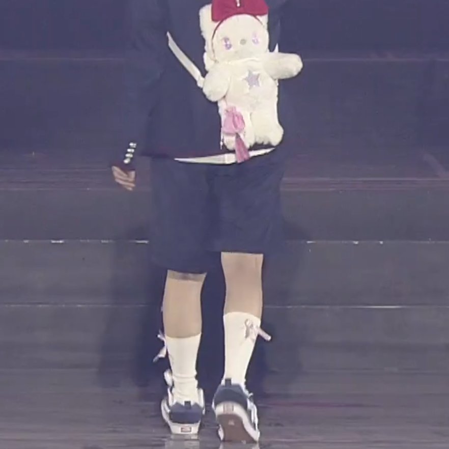 byunsouppp's tweet photo. even baek's socks have pink ribbons.... https://t.co/FcyWx9Sijo