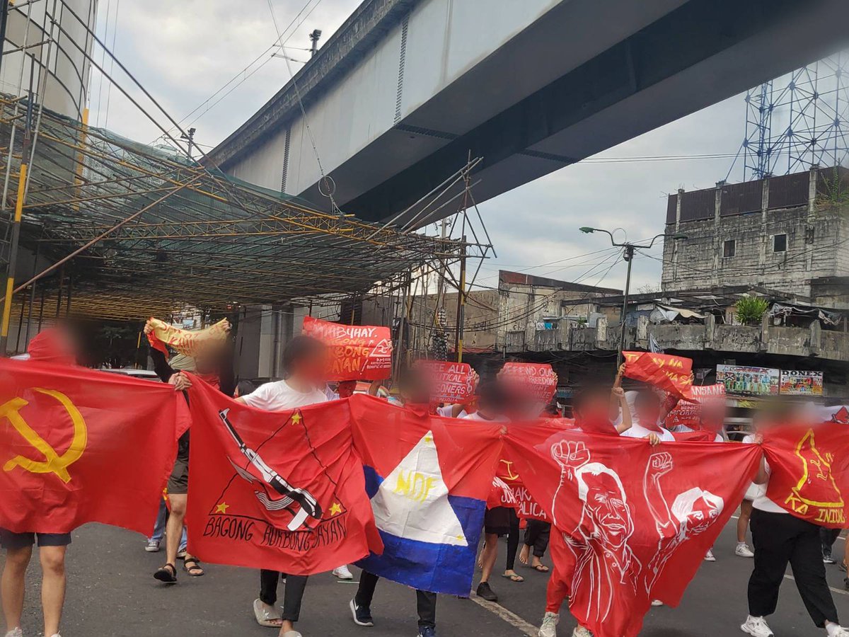 PUPTheCatalyst's tweet photo. Matatandaan din na nakapaglunsad naman ang mga balangay ng KM sa iba't ibang pamantasan at lungsod isang araw bago ang ika-59 na anibersaryo ng grupo noong Nobyembre 30.
#KM59 https://t.co/94WLmKCYf3