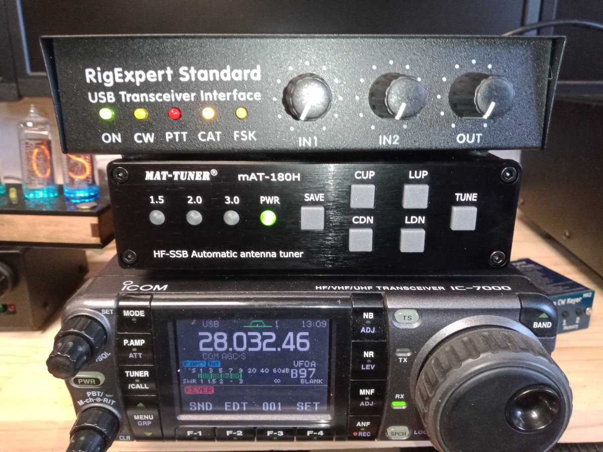 Interface rigexpert standard arrivé, reste à trouver le soft de gestion sous linux fait par un OM DL que je ne retrouve plus. #rigexpert <a href="/RadioamateurOrg/">Radioamateur.Org</a> <a href="/__REF__/">REF</a>