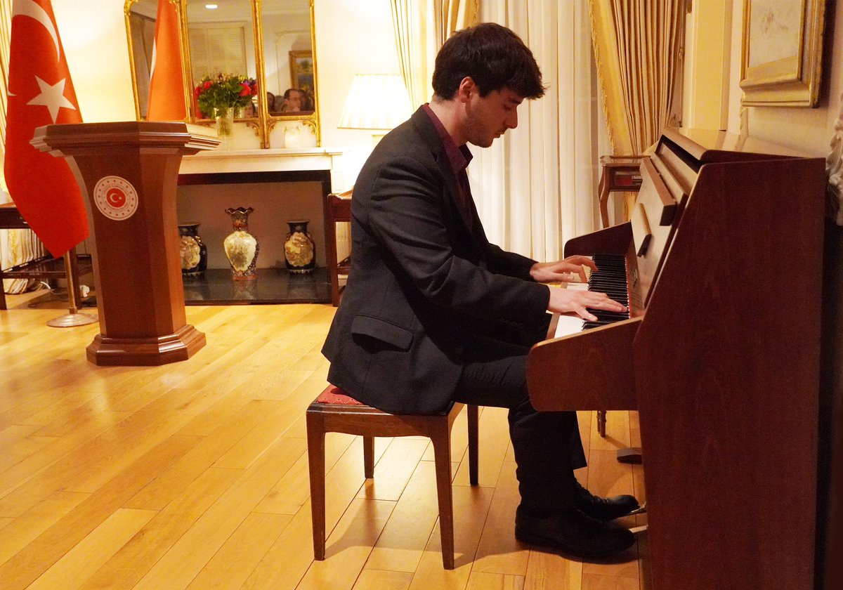 Türkiye in London tweet media