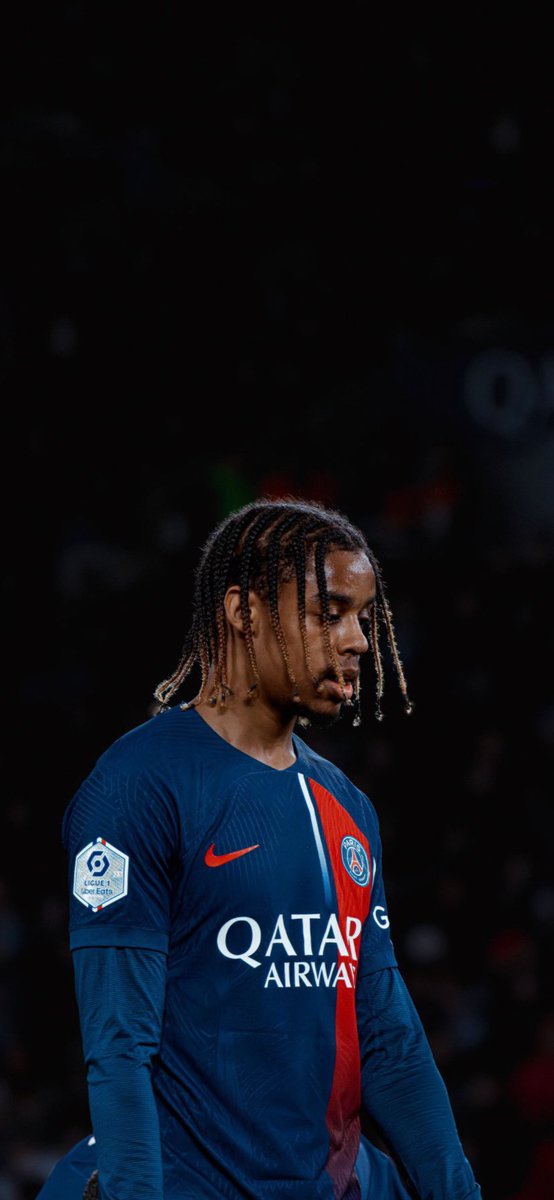 LayoutFC's tweet image. Bradley Barcola ✨

[ 📸 @kenny_sika ]