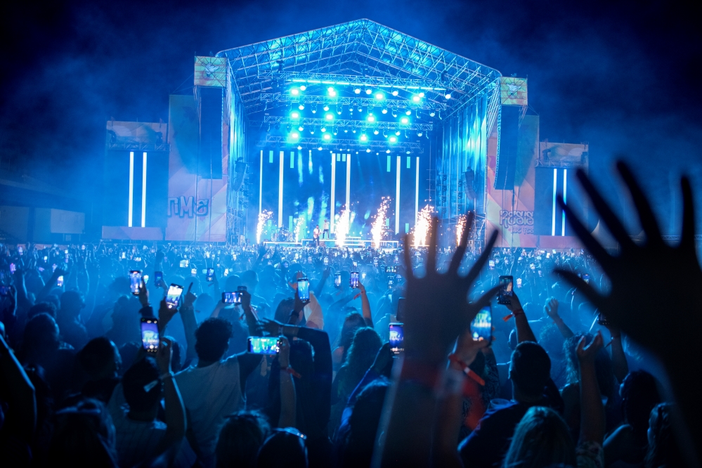 ElTimeLaPalma's tweet photo. ResisTIME 2024 activa la venta navideña en modo CREYENTES… las entradas más baratas para los más rápidos
#eltime #noticias #lapalma #ResisTIME #musica #urbana #festival
https://t.co/aEktucAH24 https://t.co/qYr1nKmJbH
