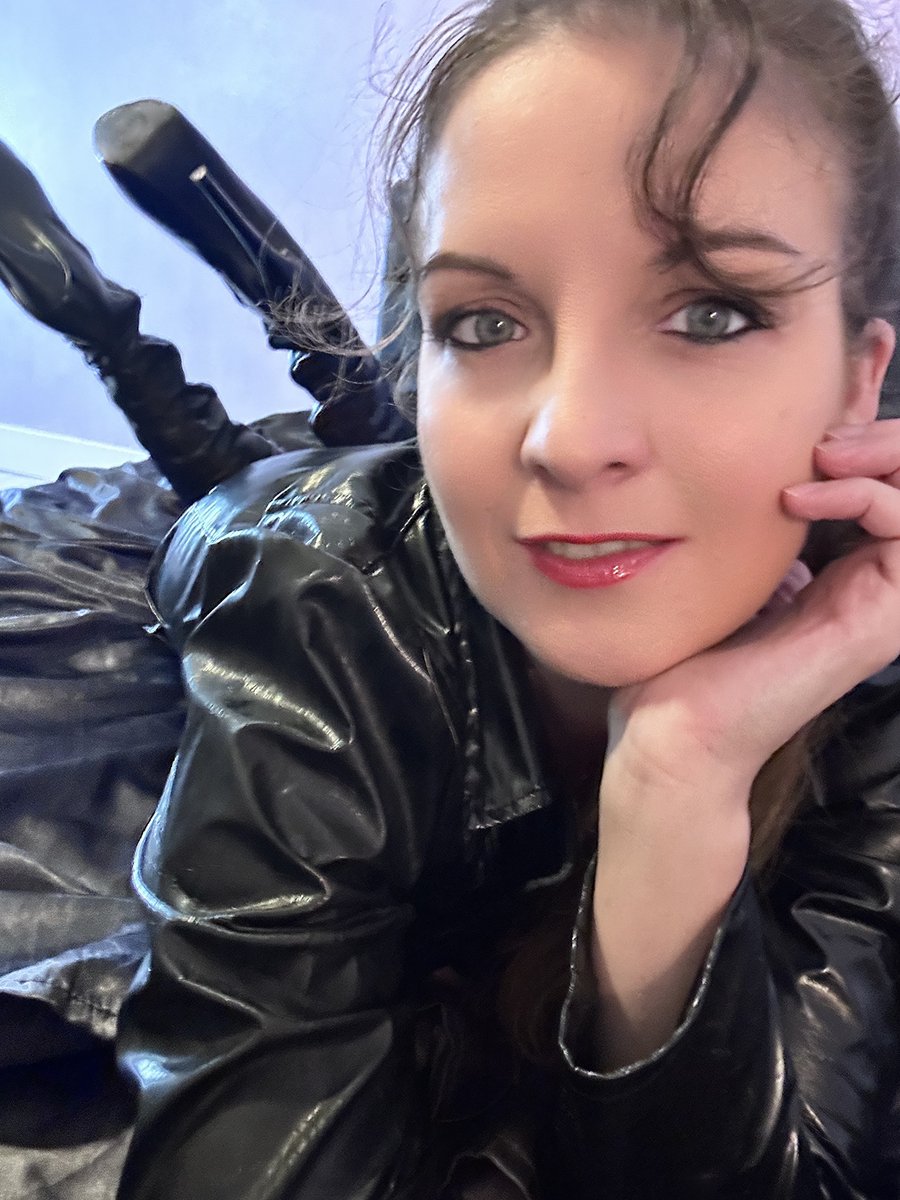 Oksana Glamour oksana_glamour , Twitter Profile