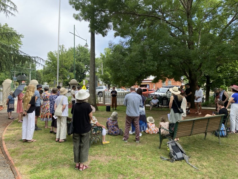 APAN4Palestine's tweet photo. Another tiny community - land of the Dhudhuroa people/Yackandandah in NE Victoria - showed up for the #nationaldayofactionforpalestine today! πππ
#CeaseFireNow #endthegenocide #FreePalestine #IStandWithPalestine #AndIVote https://t.co/TleB1n1oBH