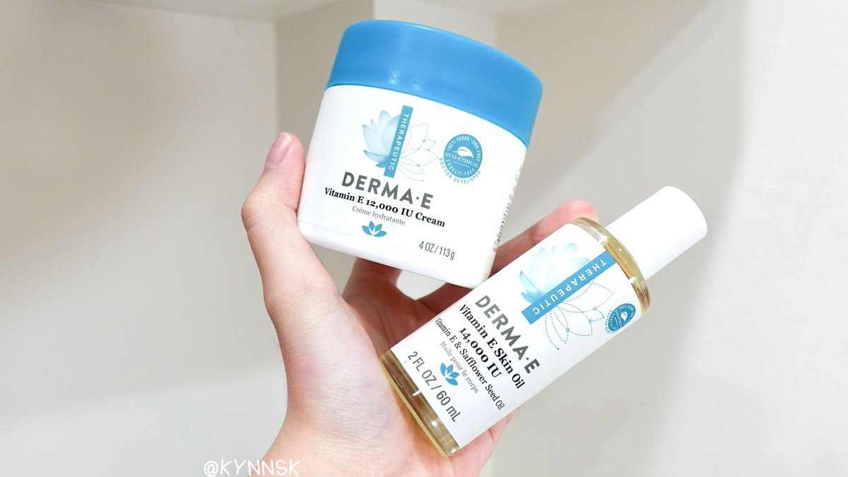 kynnsk's tweet photo. ไอเลิ้บคู่นี้จาก #DermaE สุบๆๆ 🥺 มิติใหม่ของการบำรุงผิวมากก จะเอามาทาหน้าหรือทาตัวก็ได้ ช่วยฟื้นฟูผิวแห้งให้กลับมาชุ่มชื้น ดูโกลว์ฉ่ำ ✨ ตัวครีมเข้มข้นแต่ไม่อุดตัน ส่วนออยล์ก็ไม่เหนอะไม่เหนียว ใช้คู่กันผิวดูอิ่มน้ำเล่นแสงสวย เต็มสิบให้ร้อยอะ เชียร์ให้ลองจริงๆ 🫶🏼 https://t.co/wtXkGBCwrG
