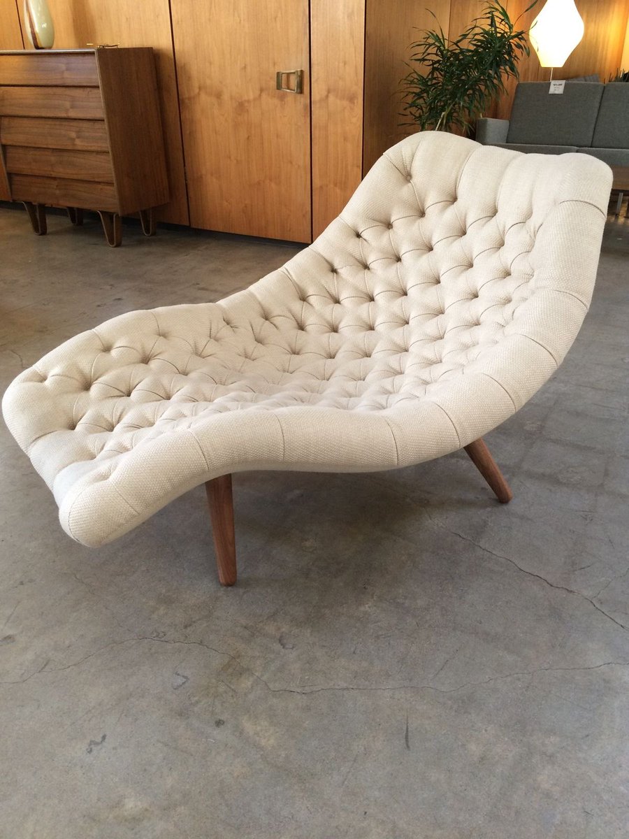 28mandeep's tweet photo. @parrysingh In the current era, 90% of it is cushion, and only 10% is design, all under the guise of aesthetics. https://t.co/MJHoahJEf3