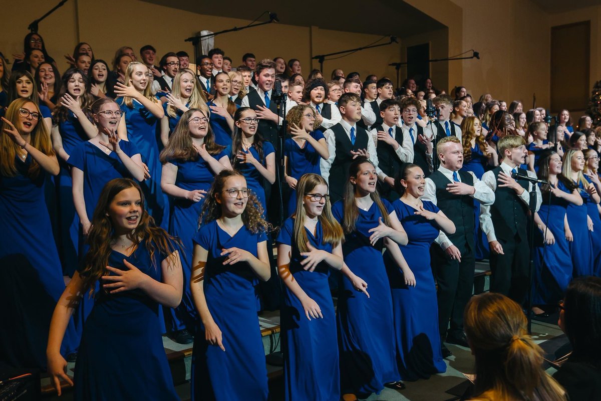 Barnsley Youth Choir tweet media