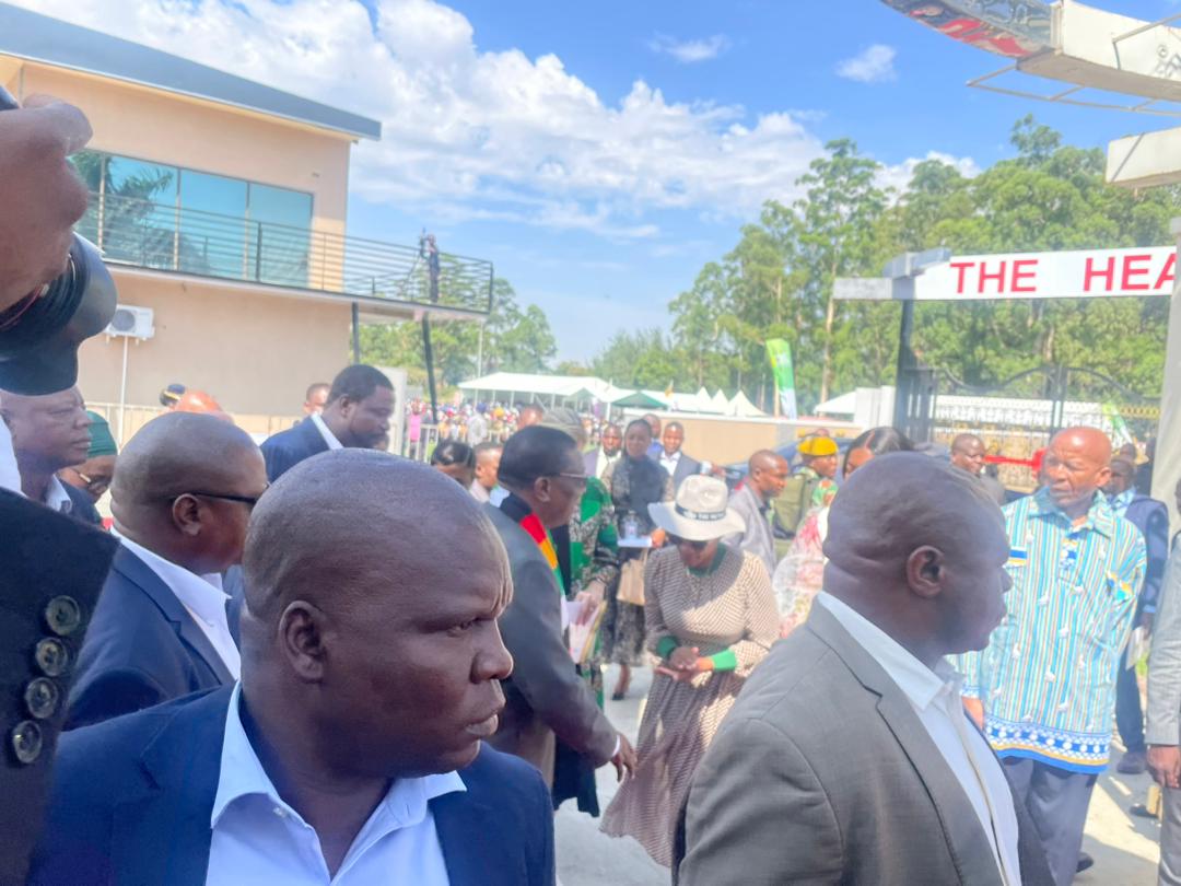 snowballOfficia's tweet photo. Prophet Magaya is a good man. He used his funds to build a Stadium.  State of art, 5 000 seater Stadium.  He is better than the entire City of Harare.  Imagine CCC- led Council is failing to put Rufaro Stadium into good face in time. https://t.co/RSgED1GvOM