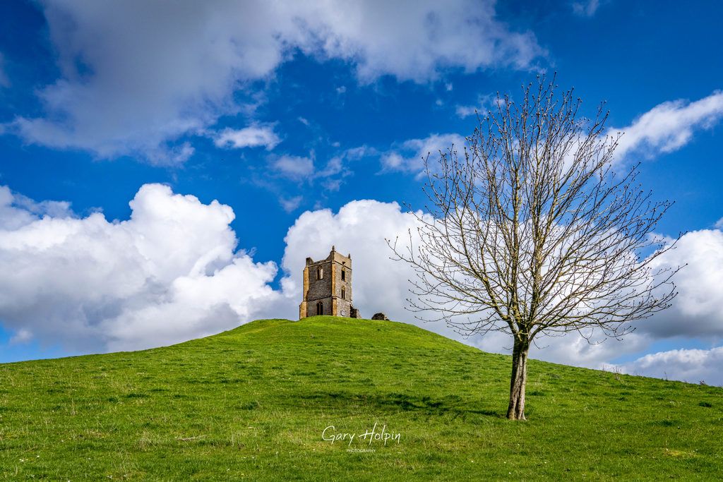 GaryHolpin's tweet photo. Yay it's #Sundayvote time! My winner is number 1, how about you???👇 

Please support my art with a Repost👍 

1. Sunset in the bluebell field
2. Dartmoor heather sunset
3. Ice day above Exeter
4. Spring at Burrow Mump

#dailyphotos #Dartmoor #Devon #somerset https://t.co/aJSQ24qAEA