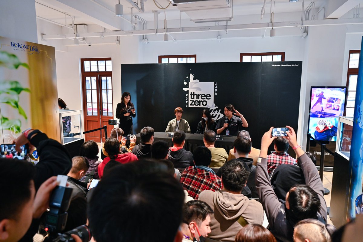 threezeroHK's tweet photo. Thanks, Oyama-san @oyamaryu3333333 and Takaki-san @haruki_creation , for joining us and sharing at threezero in Shanghai 2023!
#threezero #Elefunpop #shanghai #collectibles #figures #actionfigures #mecha #animefigures #toys https://t.co/3qC6Ur5yAI