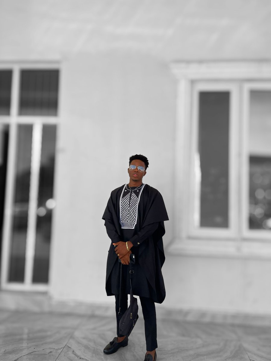 I AM DAKE JR 💛 tweet media