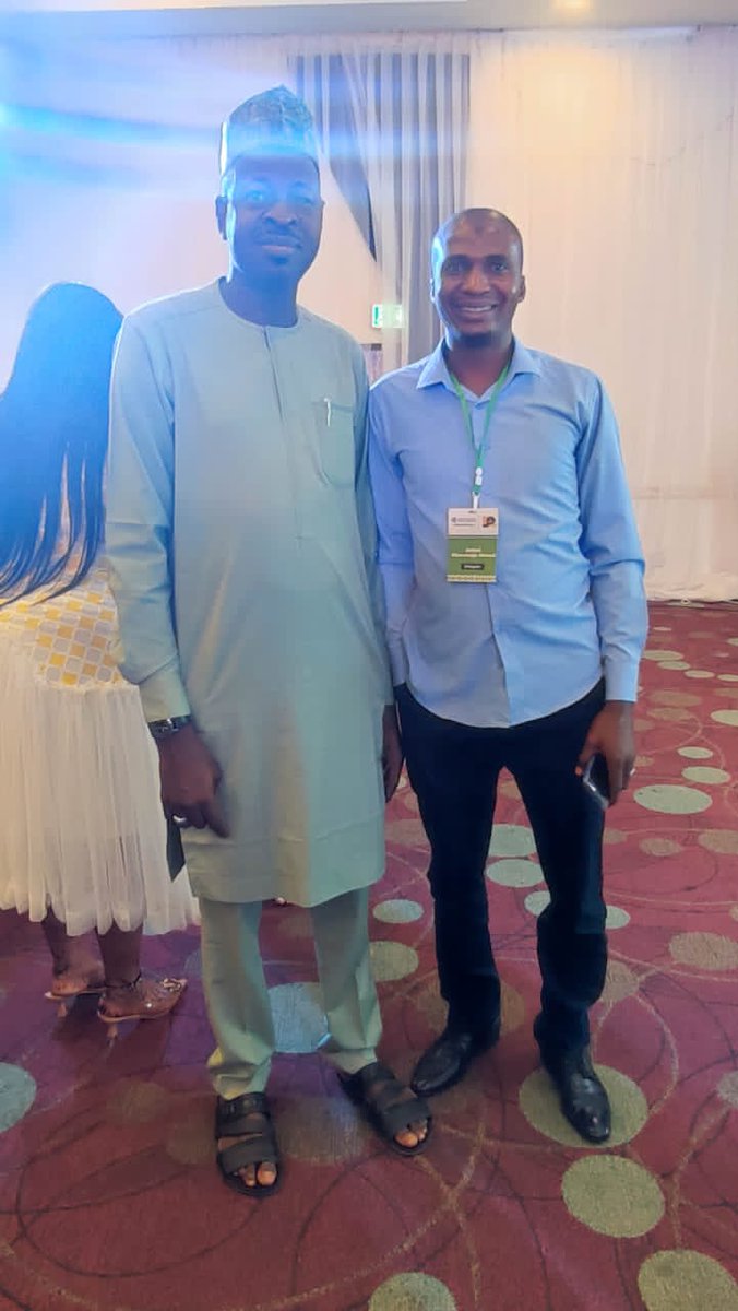 crownmed's tweet image. It&apos;s a fantastic moment to meet a wordsmith in the field of journalism.

#AimConference  #WSAIR2023 #WSAIR