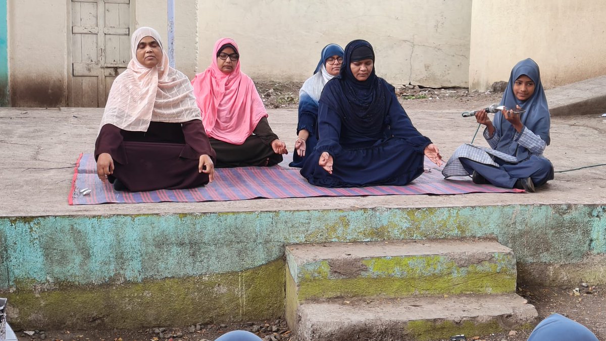 VipassanaOrg's tweet photo. Anapana conducted (A Mitra Upakram initiative) at Z. P. Primary School Kuran Urdu is a Co-ed located at Kuran, Sangamner in Ahmednagar

https://t.co/m8iRD6kFsW

#Buddha #Dhamma #Sangha #Vipassana #Meditation #SayagyiUBaKhin #SNGoenka #centenaryyear #buddhateachings #enlightenment https://t.co/PBHQZ6v78E