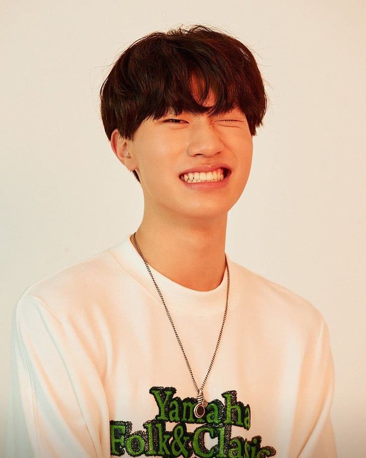 nanapacarku_'s tweet photo. @unpyua @_YEDAM_OFFICIAL @qnstarss yedamie terimakasih sudah kembali, terimakasih udh tetep bernyanyi, kamu hebat banget semoga karir kamu sukses ya dam, semoga kamu sehat dan bahagia selalu, tetep berkarya terus ya abaikan kata2 org yang gabaik, i love you, i always support you, SUKSES SELALU YA SAYANGGG https://t.co/HdKOYNrYnN