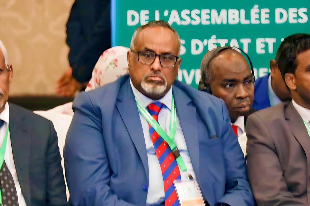 FoodCadde05's tweet photo. I would like to extend my congratulations to @HShPrez2Ware, the former president of Hirshabelle, on his appointment as the Deputy Secretary @igadsecretariat, I'm hoping he will represent our nation in the IGAD organisation to the best of his ability.
@shaacirsom @HusseinIyaye https://t.co/TXzlhpg6y2