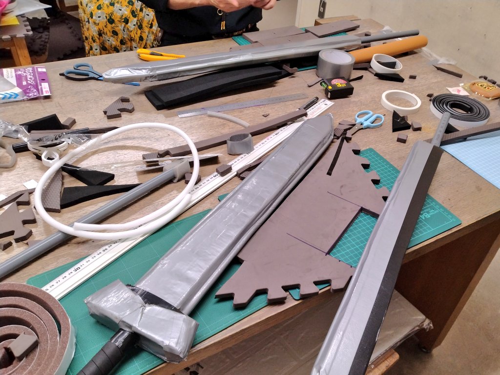 liglocus's tweet photo. #LARP武具工作会 #Liglocus
みんな黙々と作ってます。 https://t.co/sWRTp2rYus