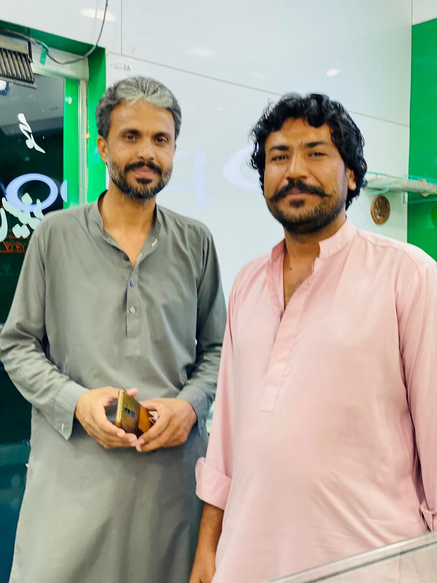 صرف مرے ہوئے لوگ ہی نہیں،کبھی کبھی زندہ لوگ بھی لوٹ کر نہیں آتے۔