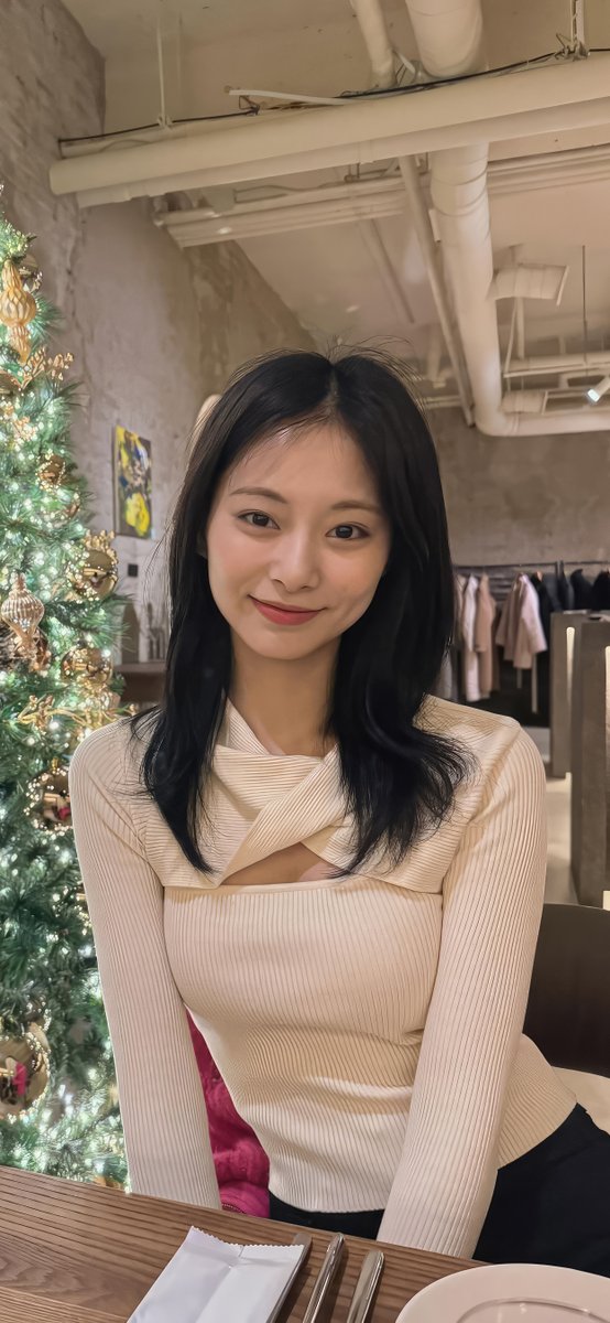 pogzilla1's tweet photo. #TZUYU Wallpapers

#TWICE #트와이스 #쯔위 https://t.co/BPwEphkcgJ