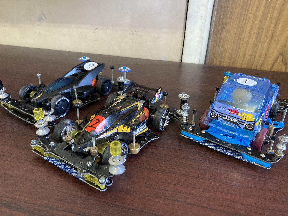 mini4_syunky's tweet photo. 今日もホントに楽しいレースでした！
賞品にレイスティンガーとホットショットを頂きましたが、ホットショットは欲しがってた友達にあげてました🤣そういう所、ホントに成長したなと感じました😂笑
帰りの車の中で今日もめっちゃ楽しかったと喜んでました🥹
ジムさん、今日も運営お疲れ様でした❗️ https://t.co/4f2A5vIv9c